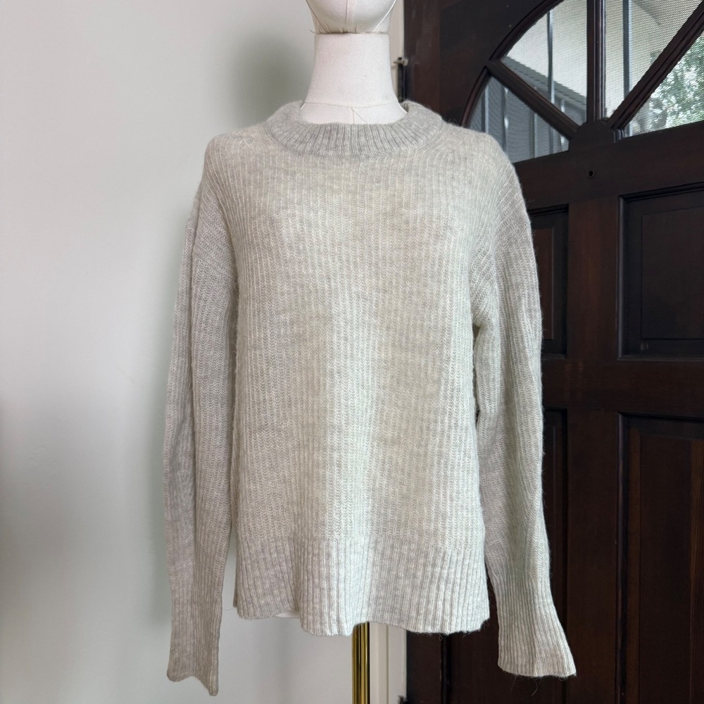 EVERLANE The Cocoon Crew Alpaca Blend Soft Breathable | Almond‎ | Size XS